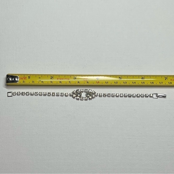 Vintage Silver Tone Rhinestone Bracelet - Picture 8 of 9